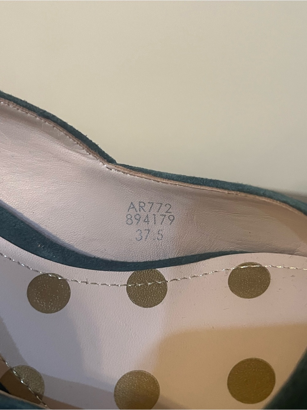 Boden Suede Scalloped Edge Pump Women's Size 37.5 (6.5 US) Dark Green - Picture 12 of 13